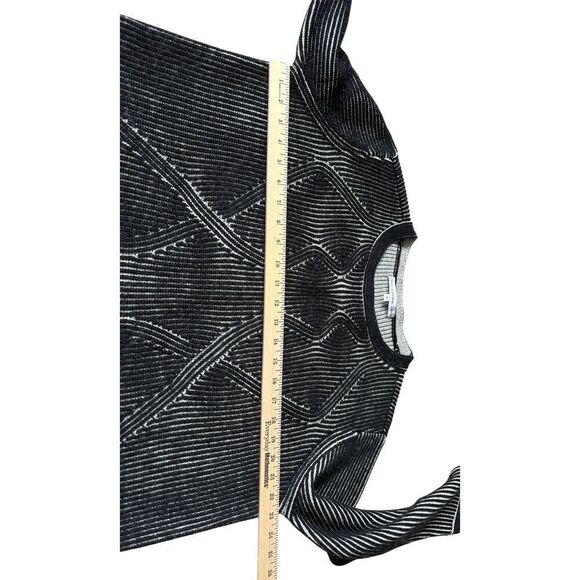 & Other Stories Wool Crewneck Sweater size M Black Gray Cream Abstract - Picture 4 of 8